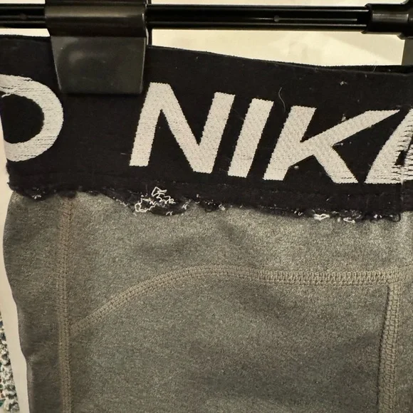 Nike Pro Kids Grey Shorts - Picture 4 of 4